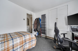 Photo 25- click for photo gallery